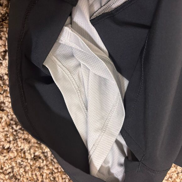 Fabletics Black Athletic Men's Shorts Large - Picture 6 of 6